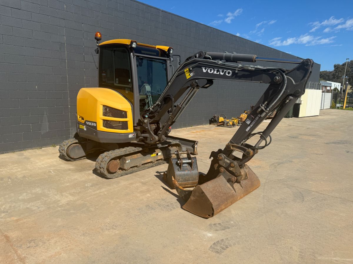 ECR35D - Used Equipment